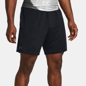 Black men’s workout shorts size M